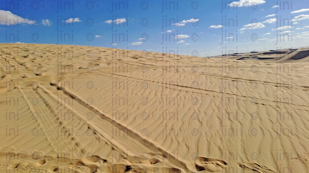 The Egyptian safari in the desert of Siwa Oasis سفارى الصحراء فى واحة سيوة