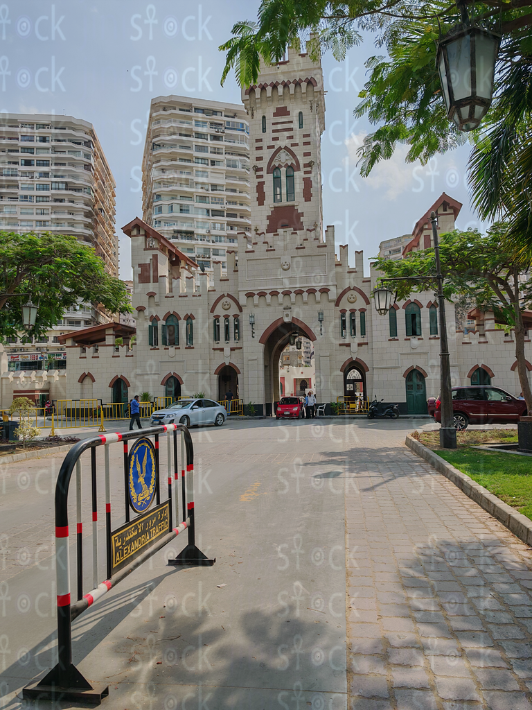 انسجام البرج والحديقة في حديقة المنتزه