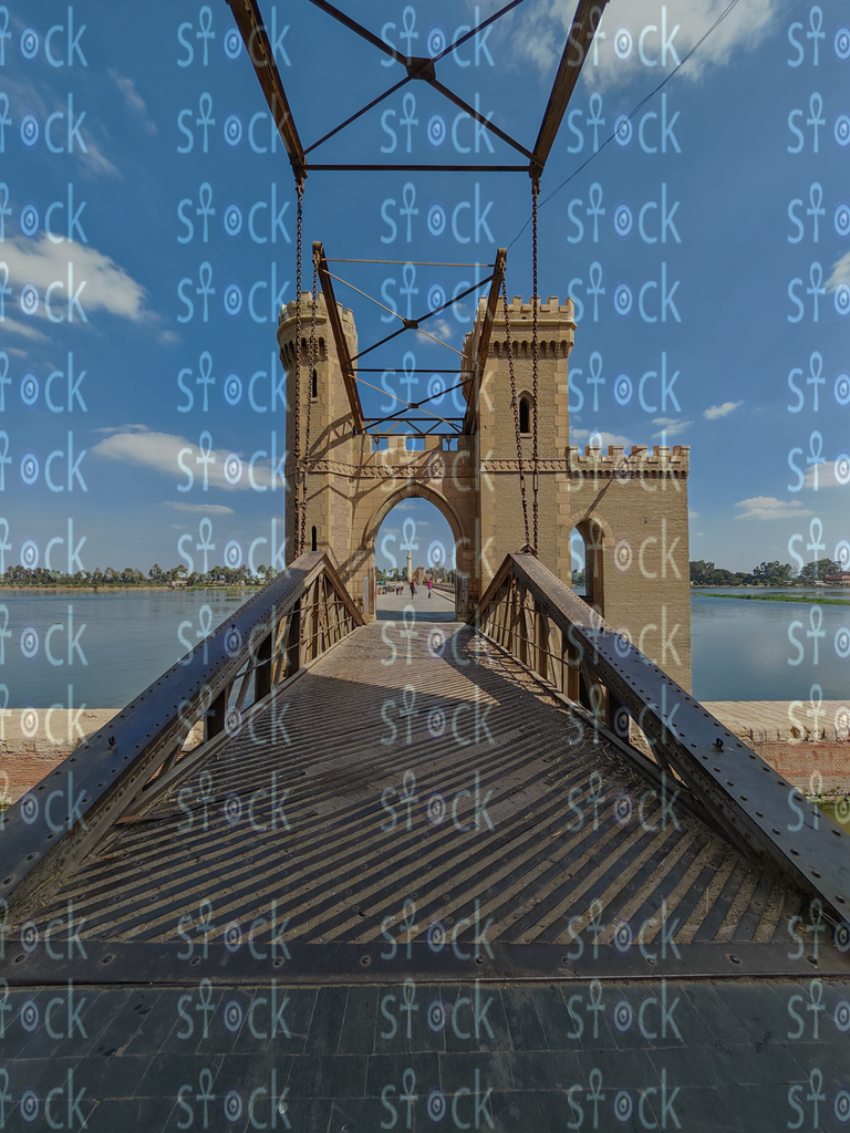 أضواء ساعة الغروب على كوبري محمد علي