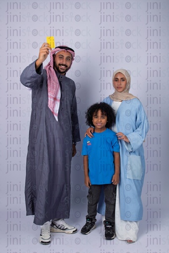 khaliji saudi arab family from gulf father mother boy son with the man holding credit card